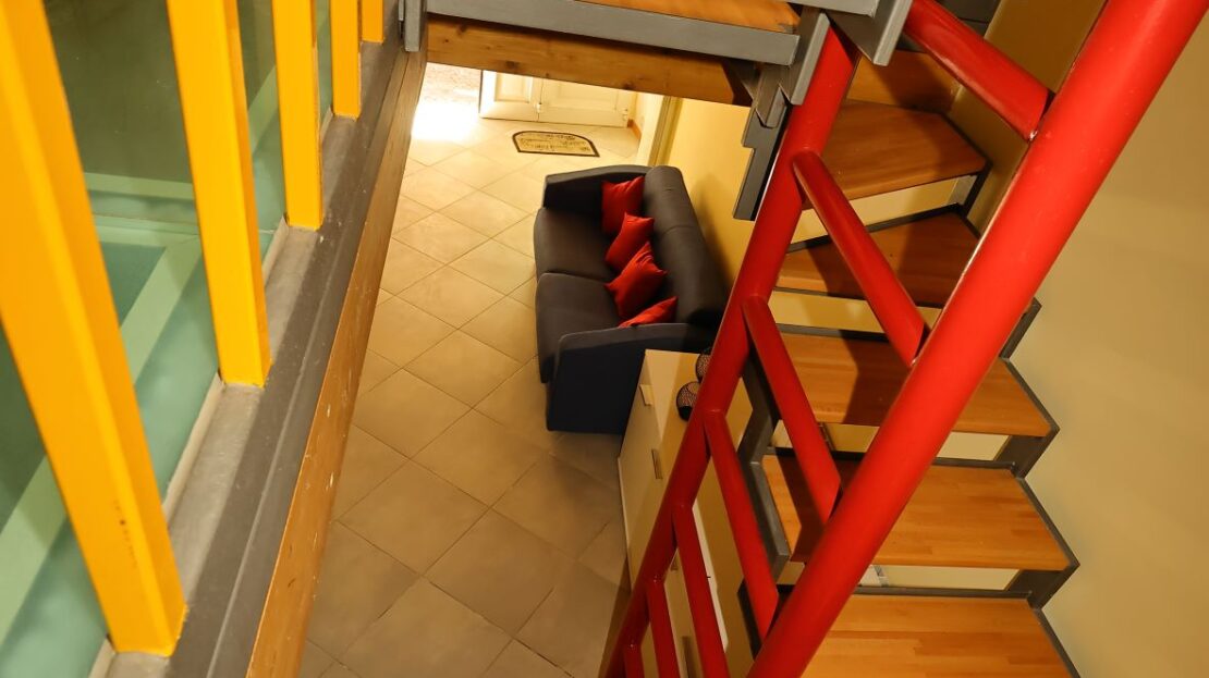 scalinata in stile bauhaus